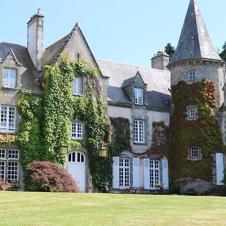 ホテル Manoir De Tregaray Sixt-sur-Aff エクステリア 写真