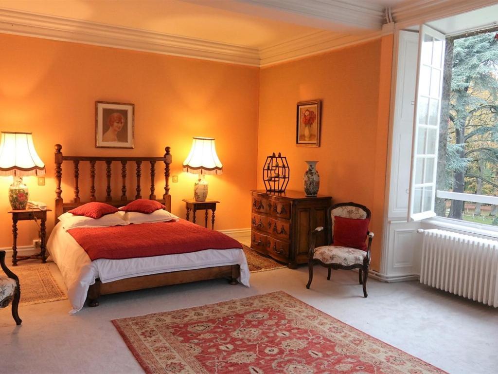 ホテル Manoir De Tregaray Sixt-sur-Aff 部屋 写真